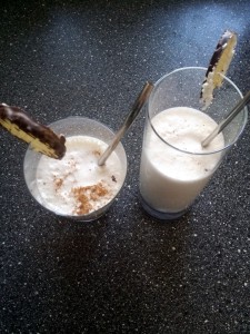 Schaumkuss-Shake im Glas